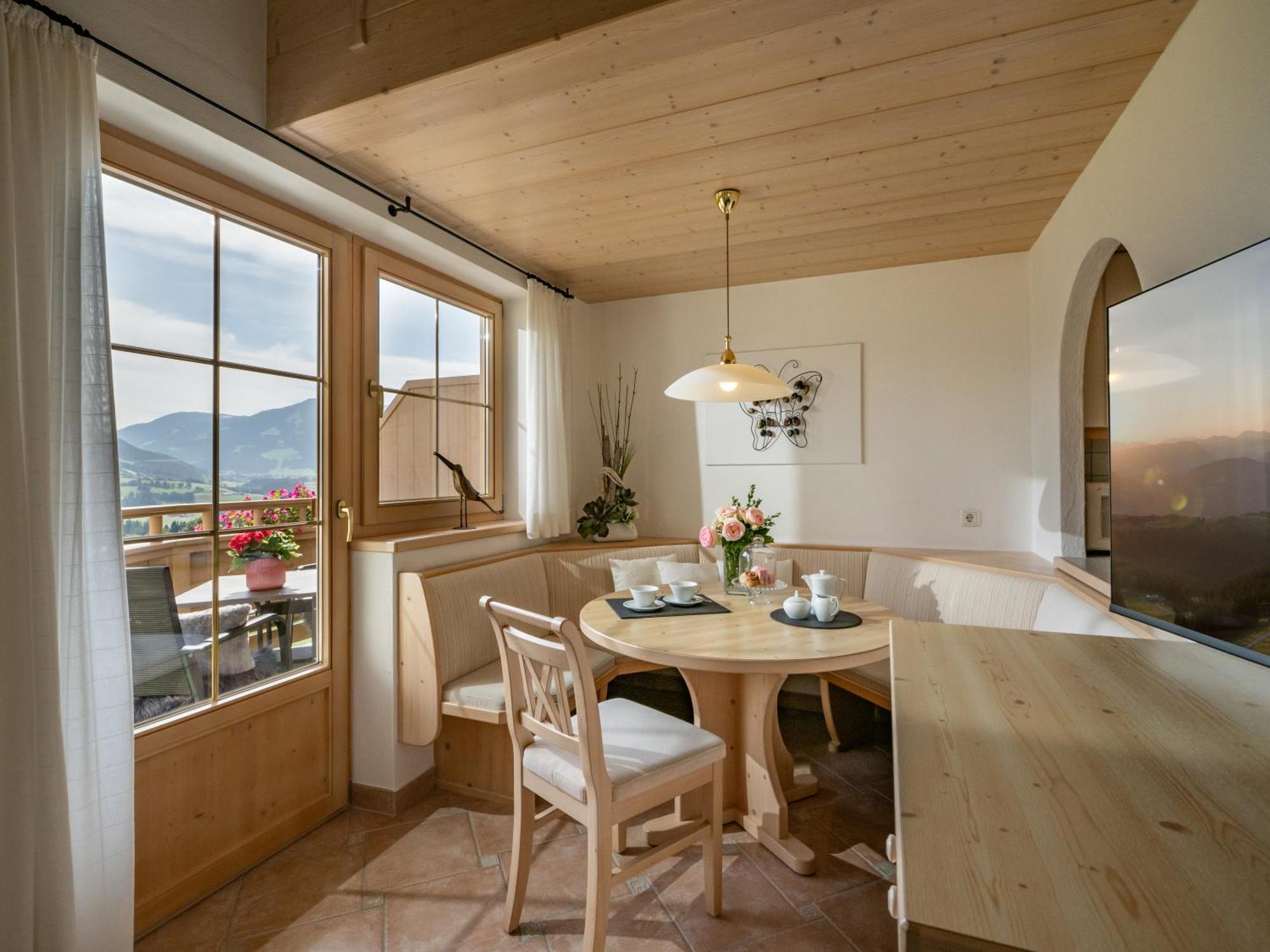 Landhaus Manzl Hopfgarten im Brixental Esterno foto